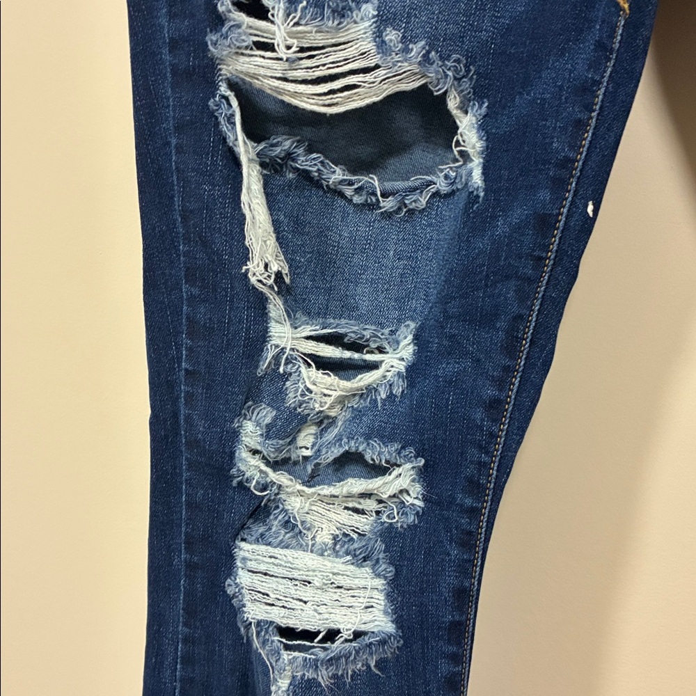 Cello Dark Blue Distressed Skinny Jeans size 9 - Picture 3 of 8